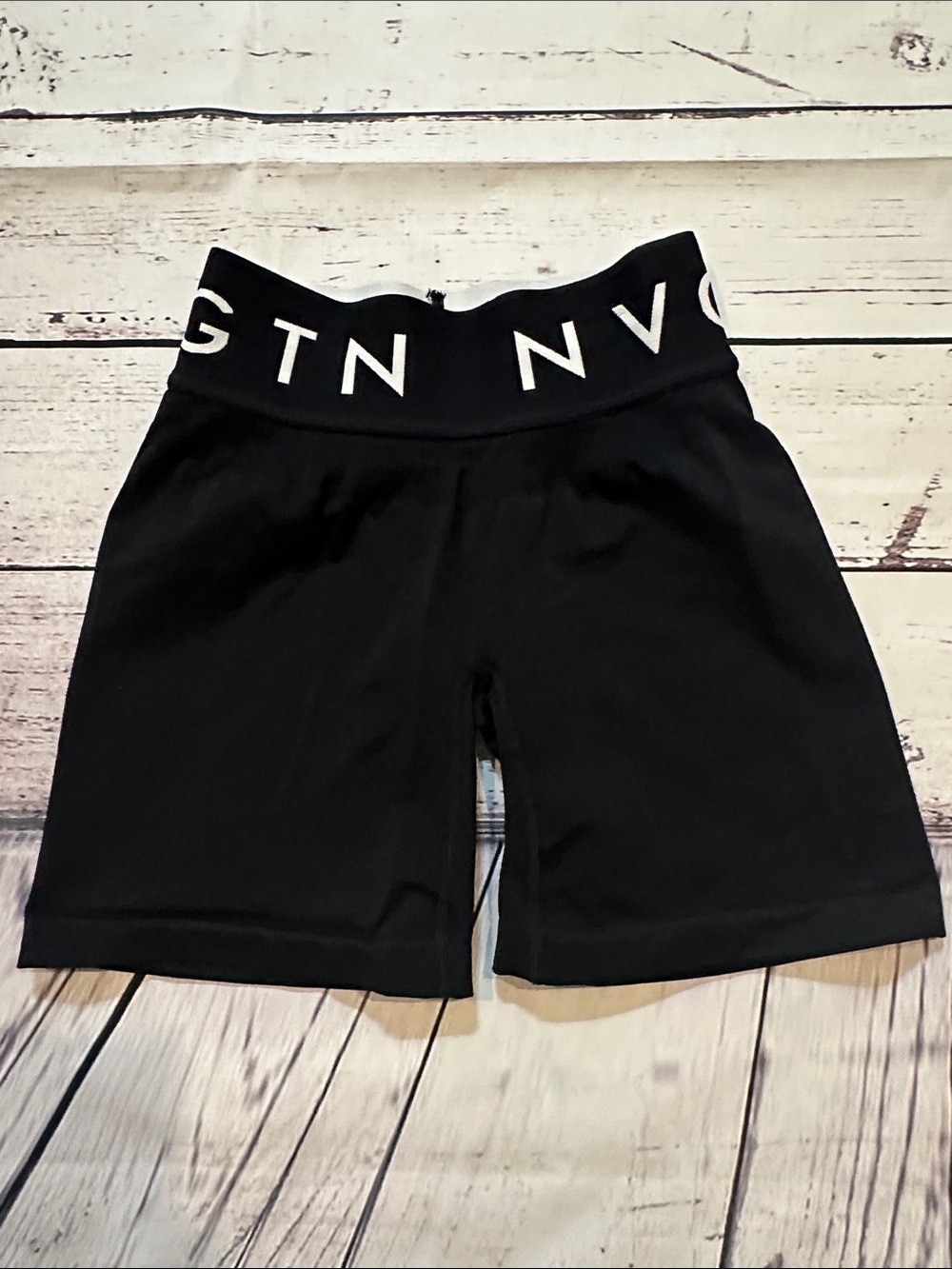 NVGTN Black High-Waist Bike Shorts with Logo Waistband